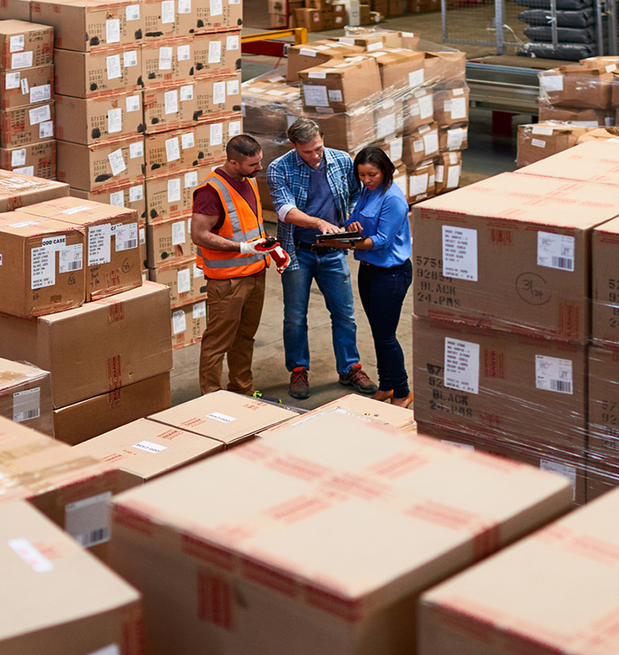 Cooperative warehouses